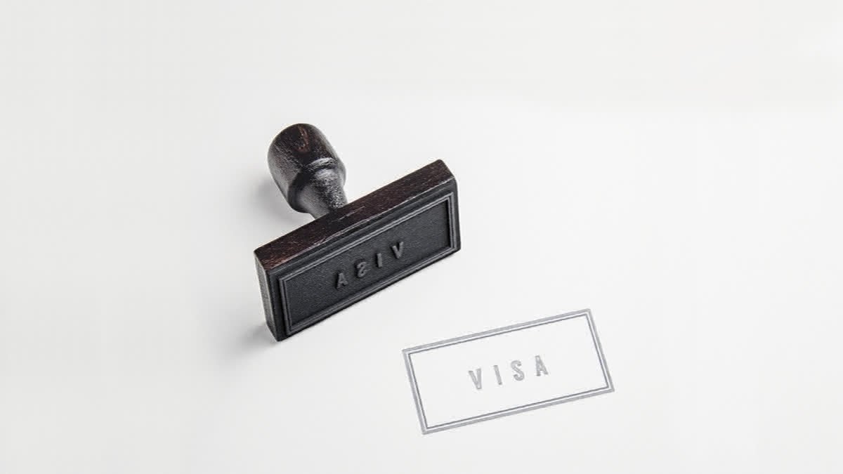 పశ్చిమాసియా ఉద్రిక్తతలు- భారత్‌లో చిక్కుకుపోయిన విదేశీయులకు వీసా పొడిగింపు