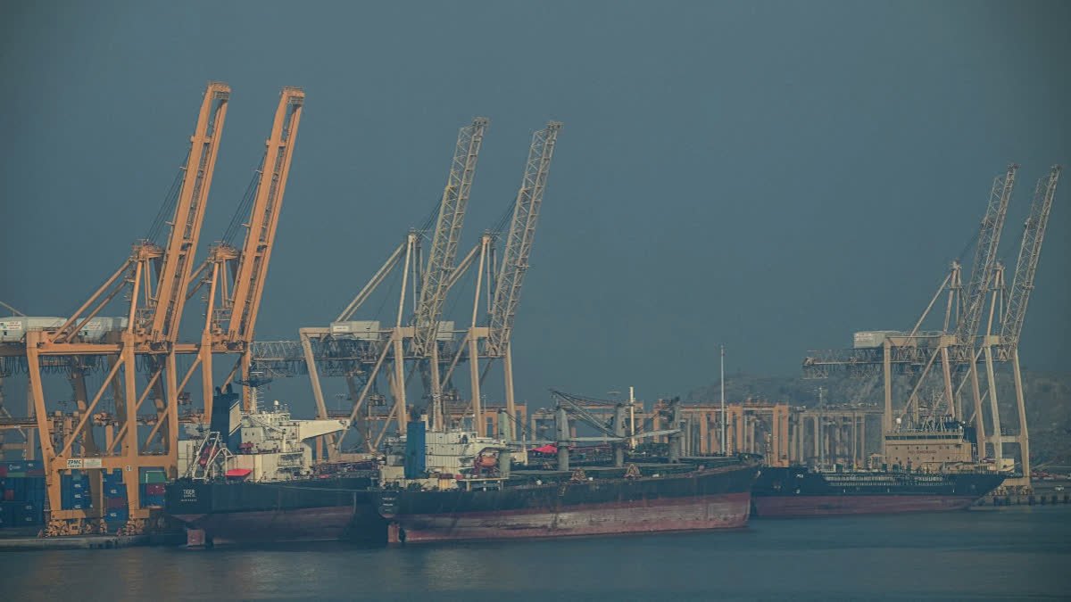 హార్ముజ్ జలసంధిలో ఉద్రిక్తతలు- భారత్ LPG ట్యాంకర్లు కదులుతున్నాయా?