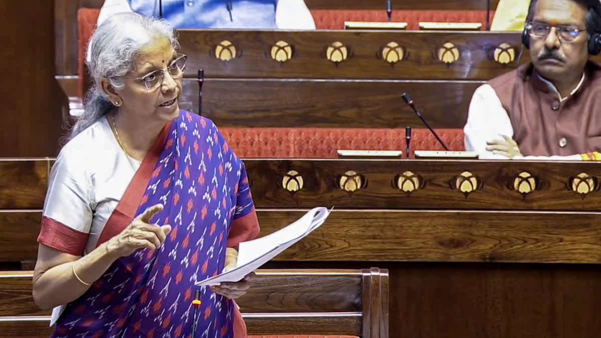 రైతు రుణమాఫీ ప్రతిపాదన- కేంద్రం పరిశీలనలో లేదు: నిర్మలా సీతారామన్